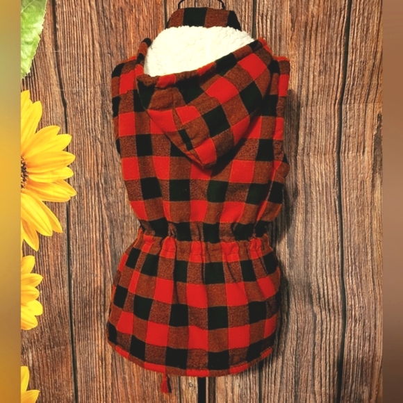 Sherpa Faux Fur Lined Flannel Hooded Vest - Picture 3 of 6